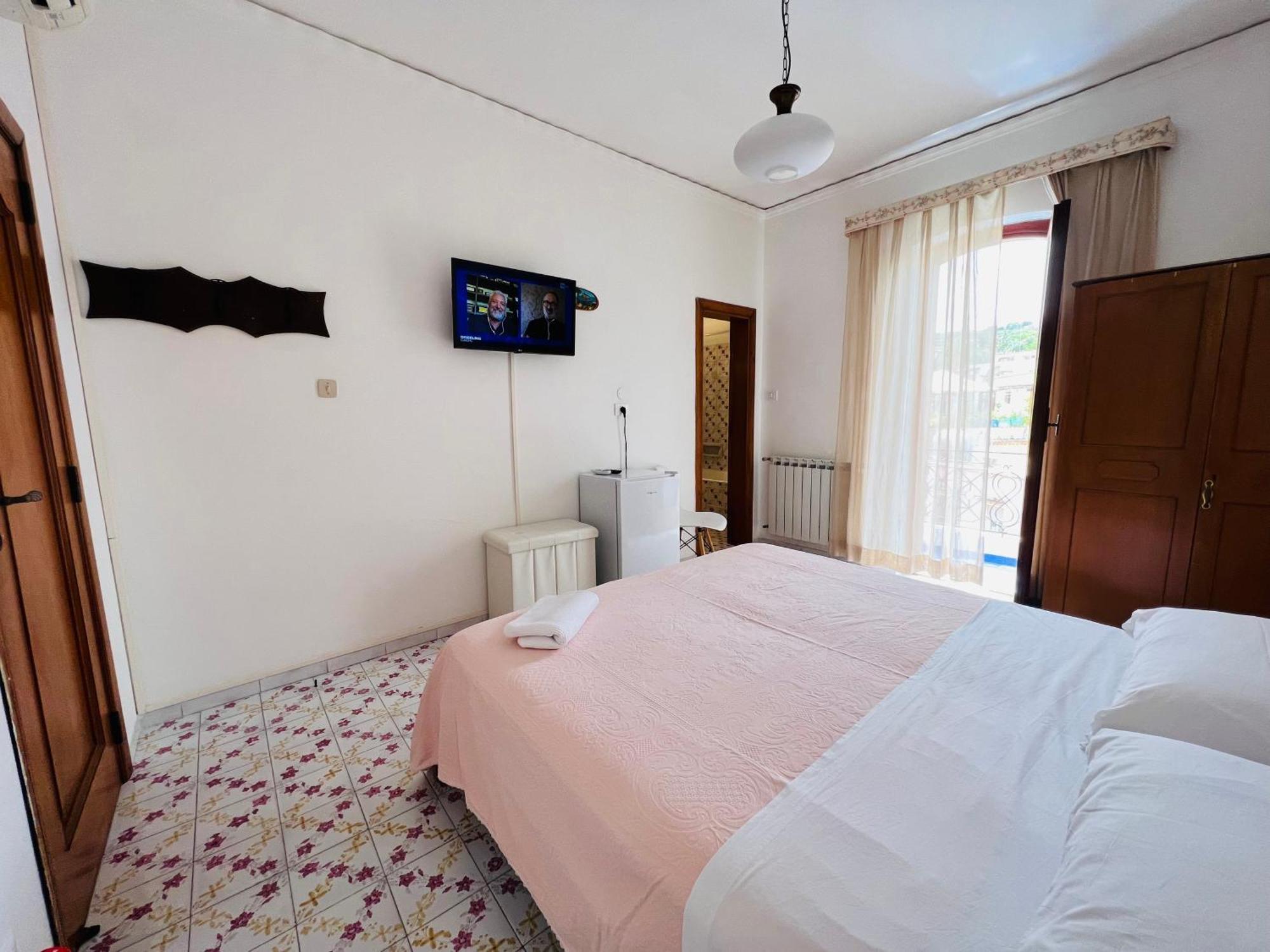Villa Thomas Bb Conduzione Familiare Forio di Ischia Kültér fotó
